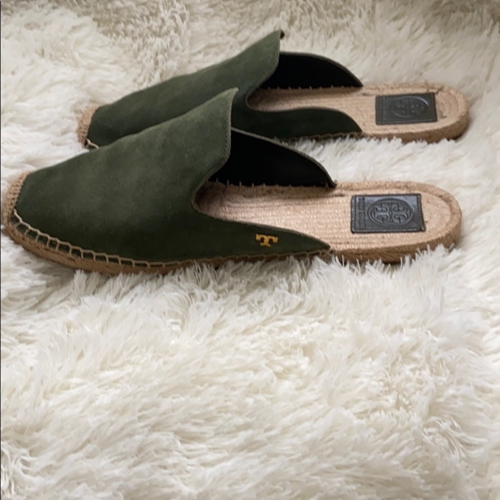💯 % authentic Tory Burch espadrilles